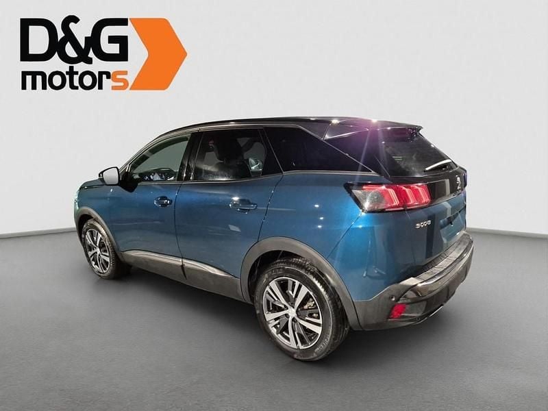 Usata Peugeot 3008 Allure 136 CV (100 kW) 2024 Blu metallizzato SUV