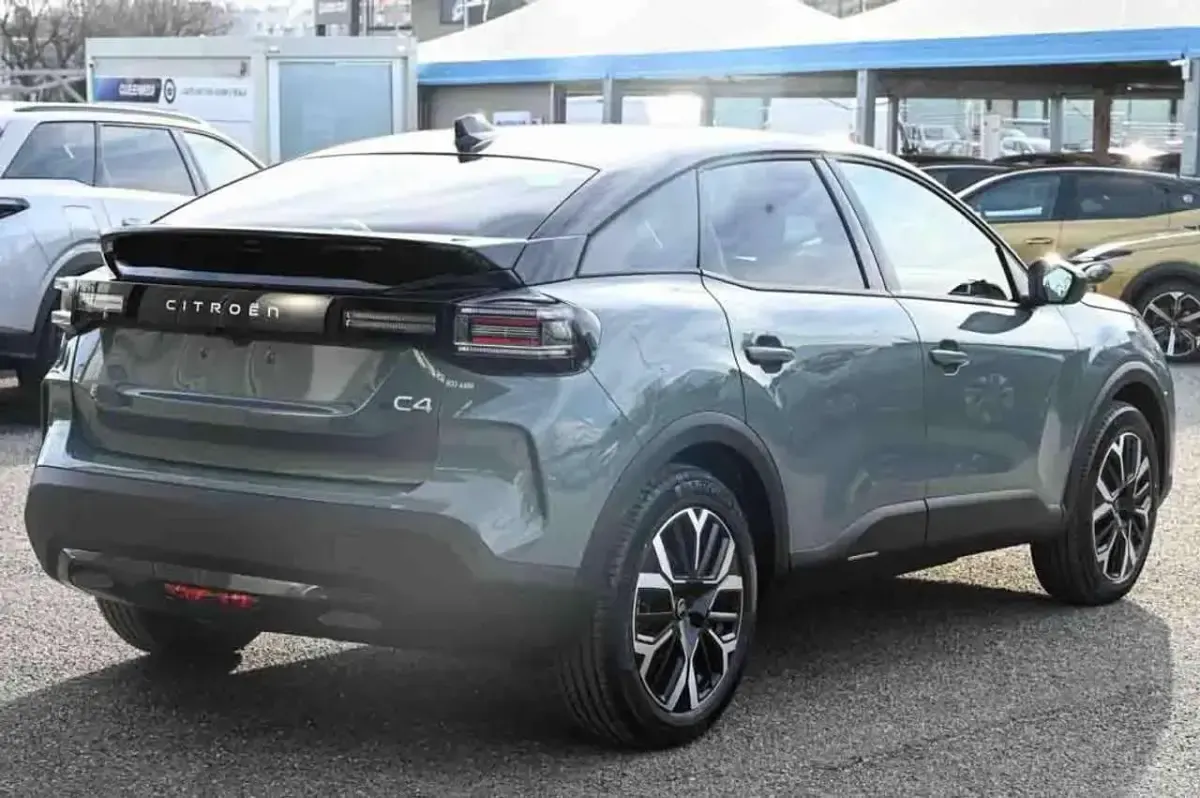 Nuova Citroën e-C4 61 kW (84 CV) 2026 Grigio Berlina