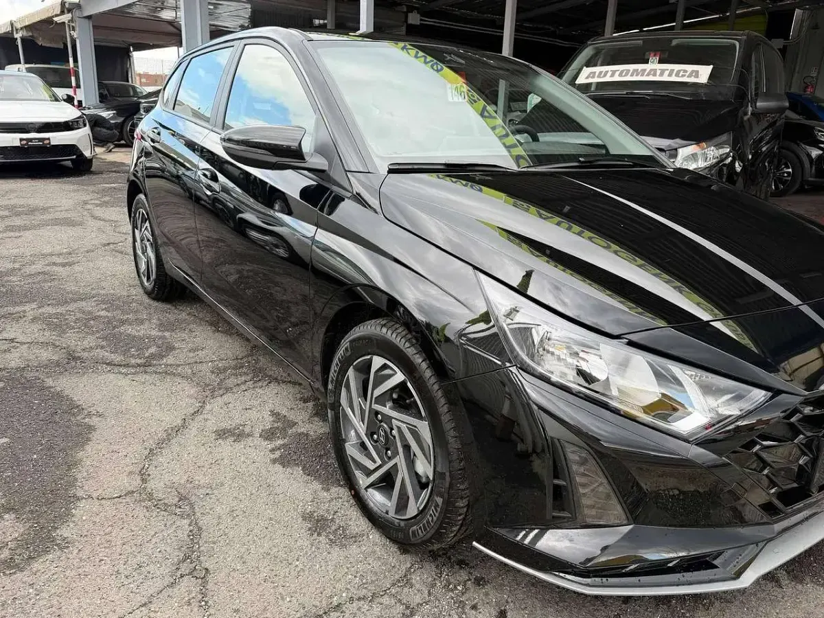 Usata Hyundai i20 90 CV (66 kW) 2026 Nero Utilitaria