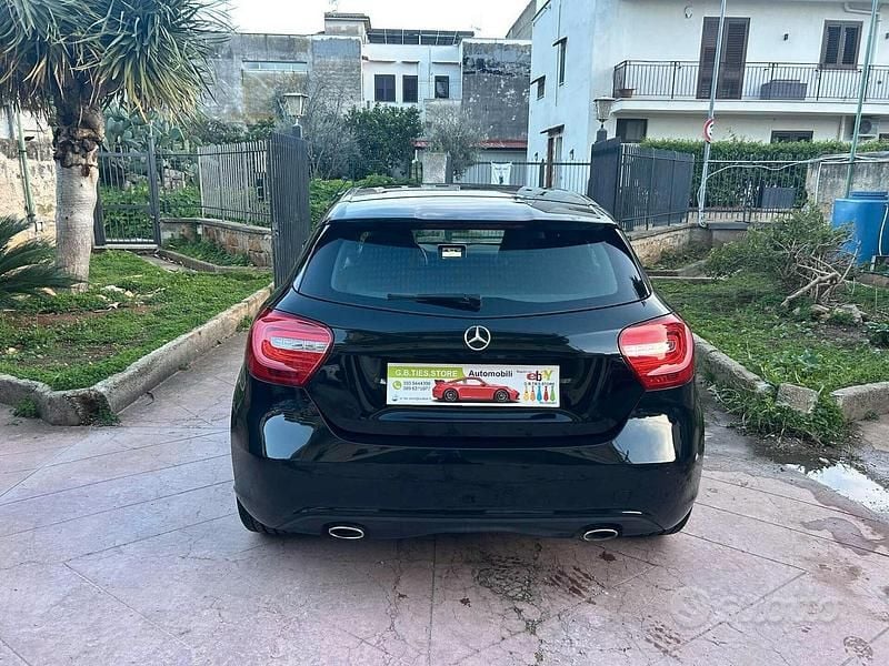 Usata Mercedes A200 136 CV (100 kW) 2015 Nero Berlina