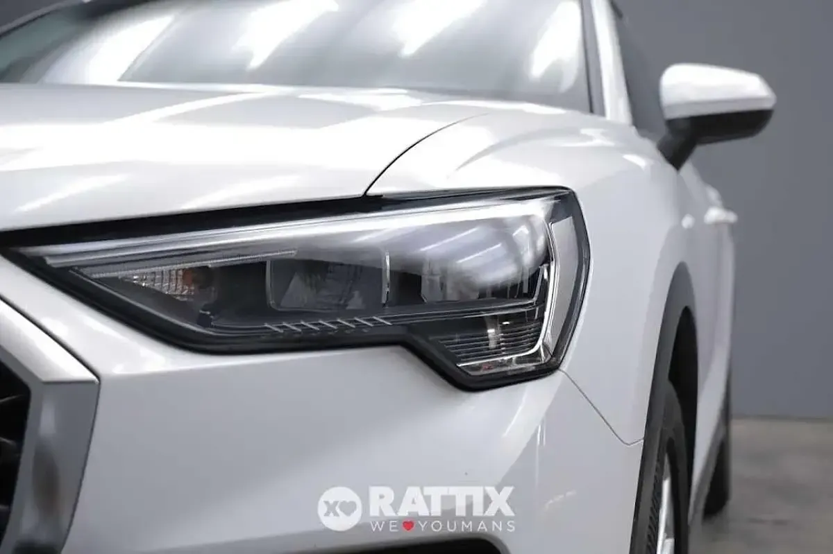 Usata Audi Q3 150 CV (110 kW) 2023 Bianco SUV
