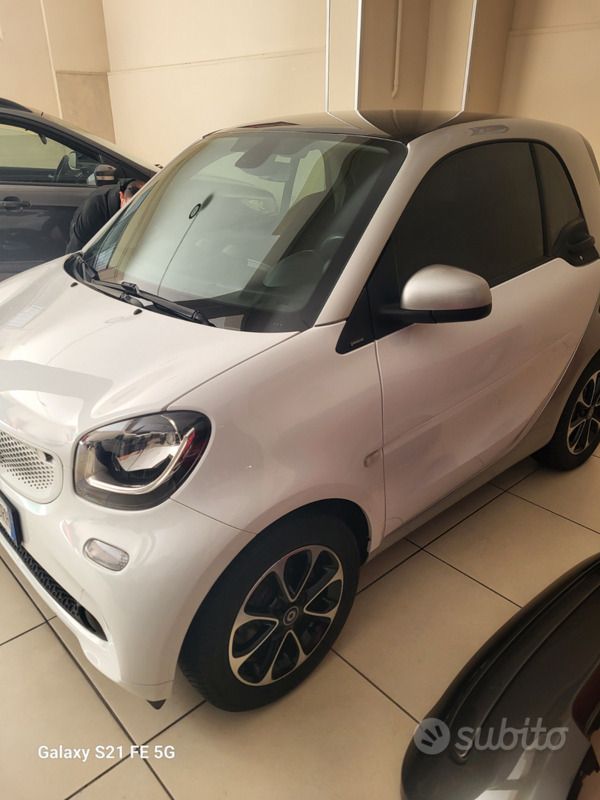 Usata Smart ForTwo Coupé 2023 Bianco Utilitaria
