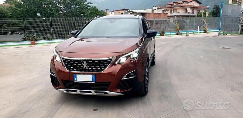 Usata Peugeot 3008 GT-line 130 CV (95 kW) 2018 Marrone SUV