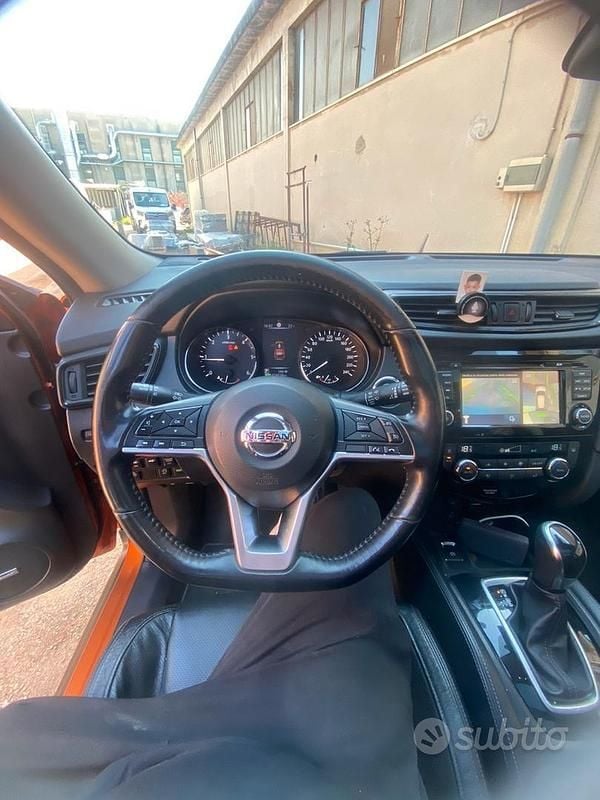 Usata Nissan X-Trail 177 CV (130 kW) 2018 Rosso SUV