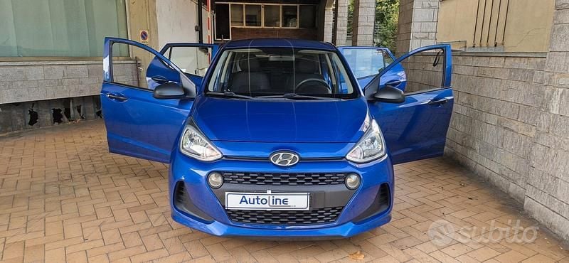 Blu Usata 2019 Hyundai i10 Select Due volumi | 11.800 € (Cara) - Immagine 1/4