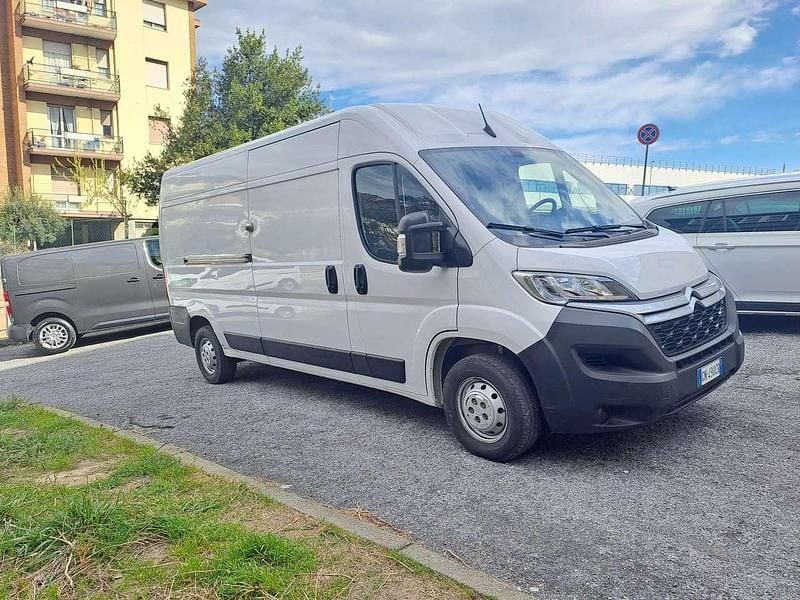 Usata Citroën Jumper 140 CV (102 kW) 2023 Bianco icy pastello Monovolume