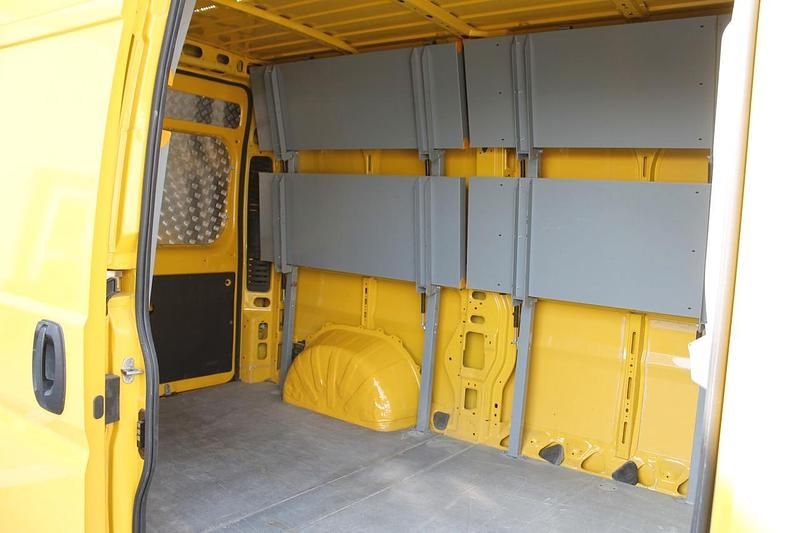 Usata Fiat Ducato 33 119 CV (87 kW) 2021 Giallo Furgone