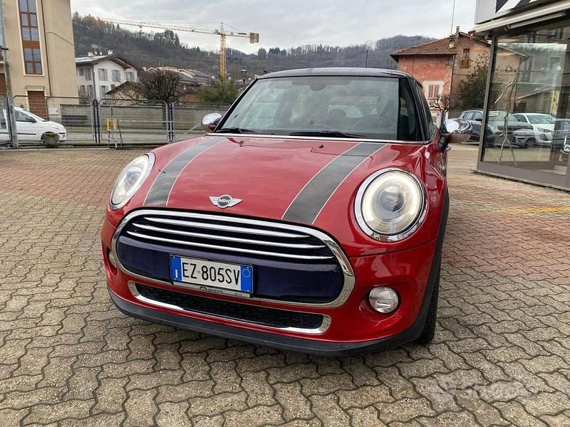 Occasion Mini Cooper D 116 ch (85 kW) 2015 Rouge Citadine