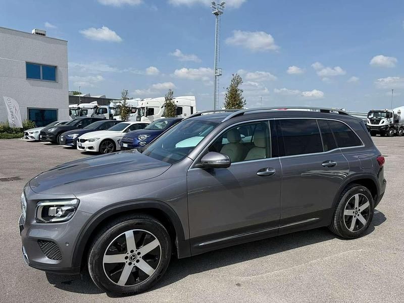 Occasion Mercedes GLB200 150 PK (110 kW) 2021 Grijs SUV