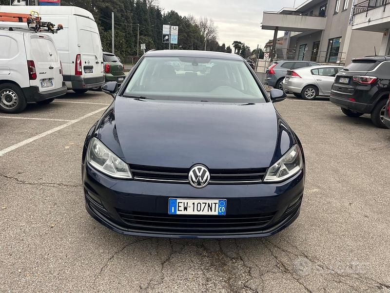 Blu/azzurro Usata 2014 VW Golf Highline Berlina | 6900 € (Super prezzo) - Immagine 1/4