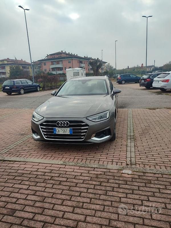 Usata Audi A4 Ambiente 136 CV (100 kW) 2020 Grigio Station wagon