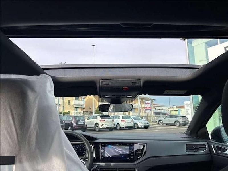 Usata VW Taigo R-line 110 CV (80 kW) 2022 Bianco SUV