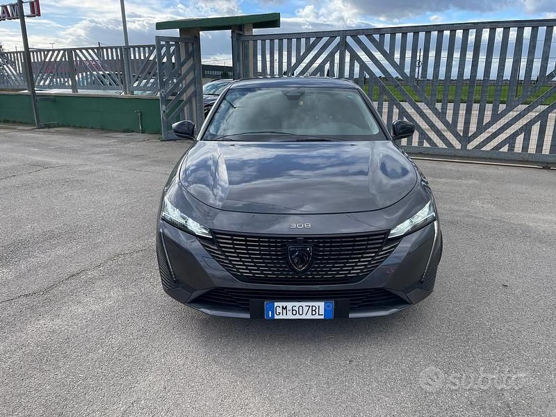 Usata Peugeot 308 Allure 130 CV (95 kW) 2023 Grigio Station wagon