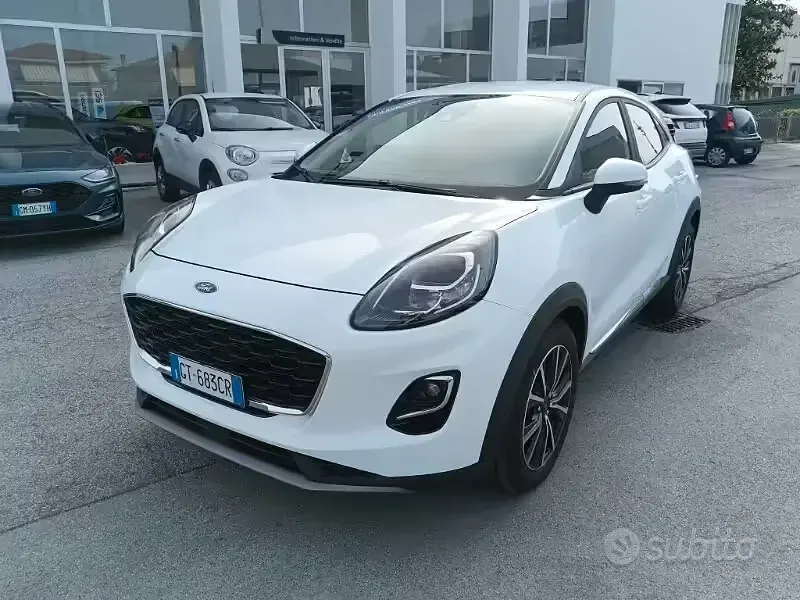Usata Ford Puma Titanium 124 CV (91 kW) 2024 Bianco SUV