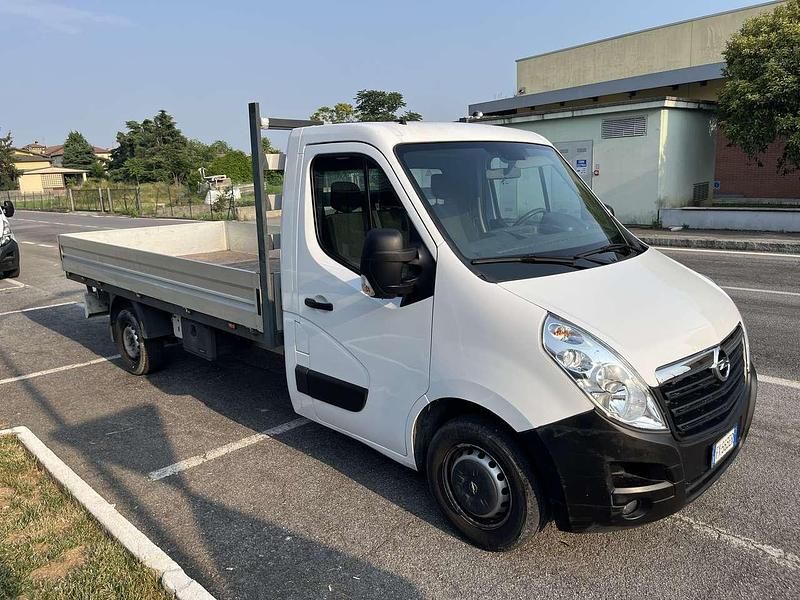 Usata Opel Movano 145 CV (106 kW) 2019 Bianco Furgone
