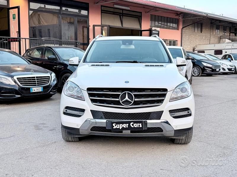 Usata Mercedes ML350 258 CV (189 kW) 2013 Bianco SUV