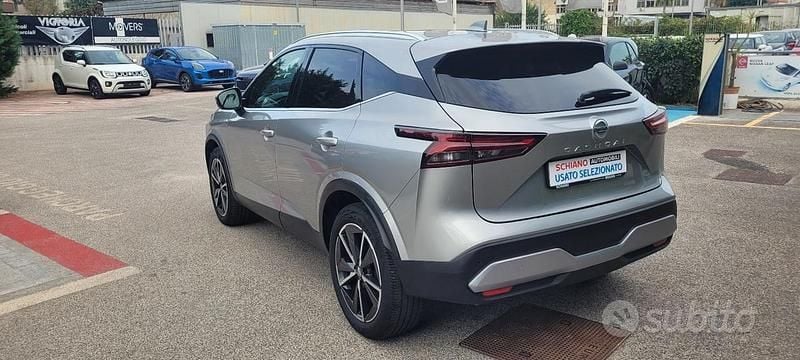 Usata Nissan Qashqai Style Edition 140 CV (102 kW) 2022 Argento SUV
