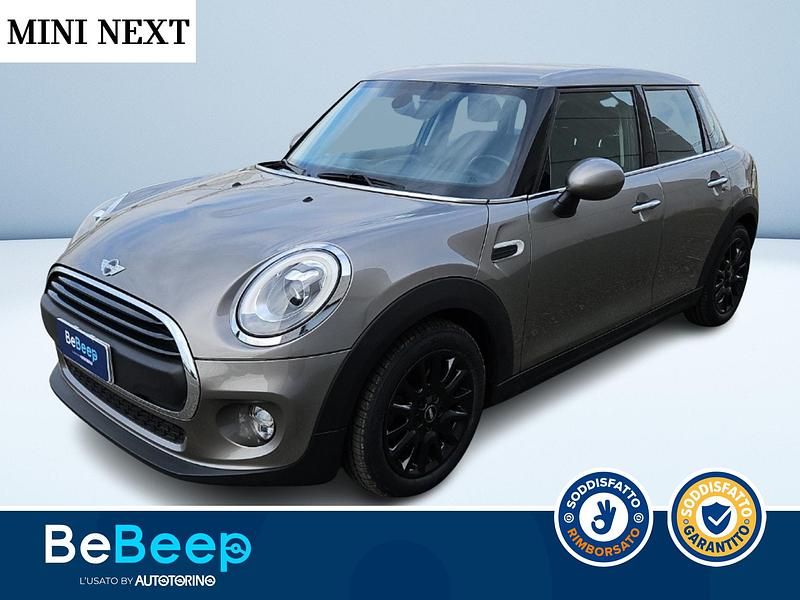 Usata Mini One D Business 95 CV (69 kW) 2018 Grigio metallizzato Utilitaria