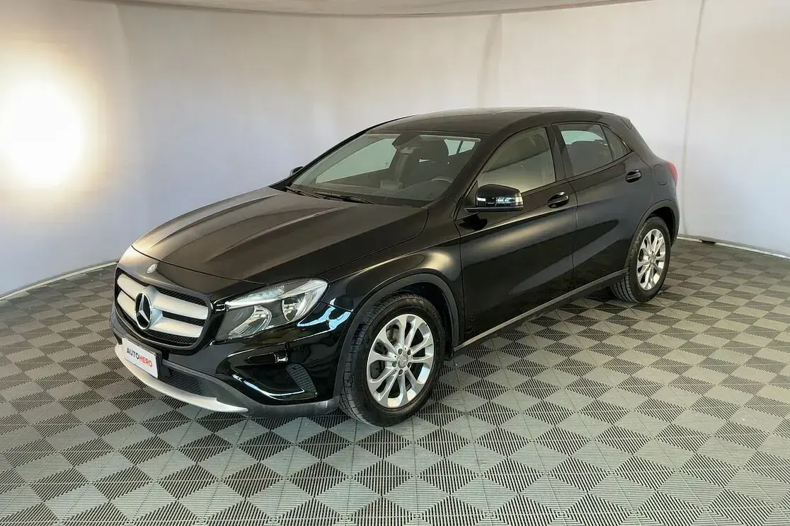 Gebraucht Mercedes GLA180 Executive 110 PS (80 kW) 2015 SUV