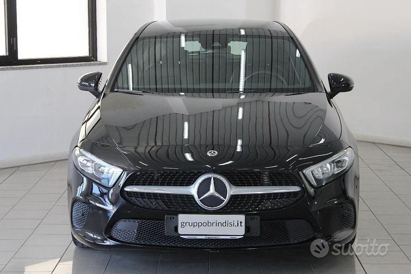 Usata Mercedes A180 Business 116 CV (85 kW) 2019 Nero Berlina