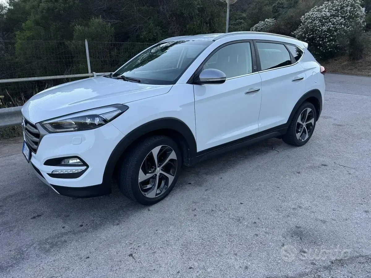 Usata Hyundai Tucson 116 CV (85 kW) 2018 Bianco SUV