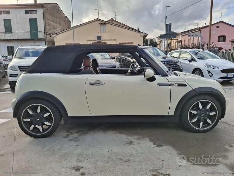 Usata Mini Cooper S Cabriolet 116 CV (85 kW) 2007 Beige Cabrio