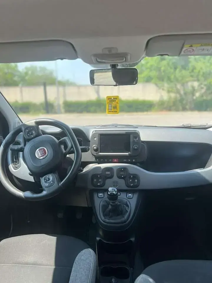 Usata Fiat Panda Cross Cross 71 CV (52 kW) 2023 Grigio Utilitaria