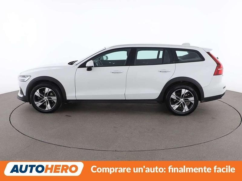 Usata Volvo V60 CC Business Edition 197 CV (144 kW) 2021 Bianco Station wagon