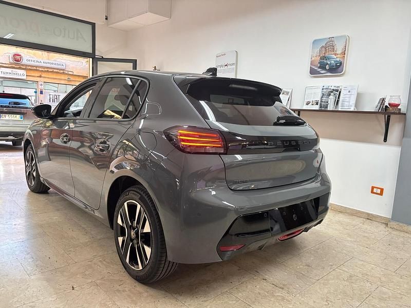 Nuova Peugeot 208 Allure 100 CV (73 kW) 2025 Grigio Utilitaria