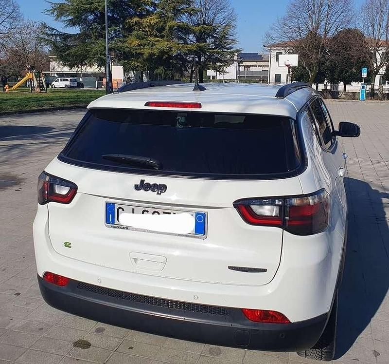 Usata Jeep Compass Night Eagle 131 CV (96 kW) 2022 SUV