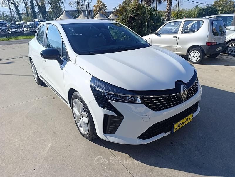 Usata Renault Clio V Evolution 101 CV (74 kW) 2024 Bianco Berlina