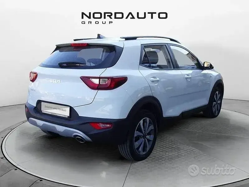 Occasion Kia Stonic Urban 100 ch (73 kW) 2025 Blanc SUV