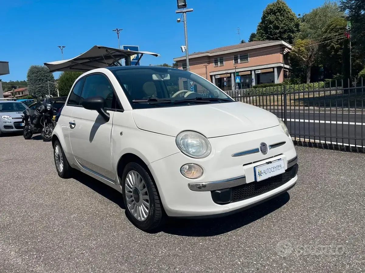 Usata Fiat 500 Lounge 69 CV (50 kW) 2008 Bianco Berlina
