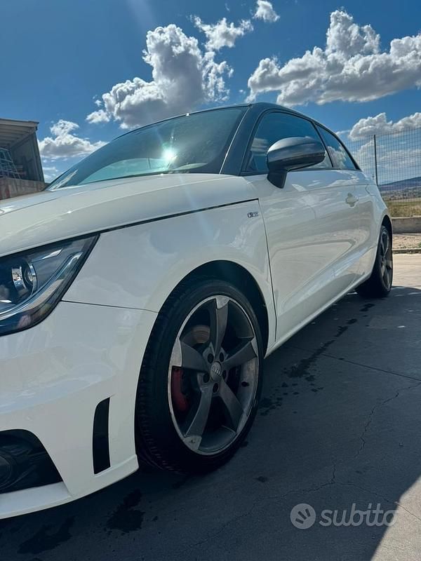 Usata Audi A1 105 CV (77 kW) 2010 Bianco Berlina