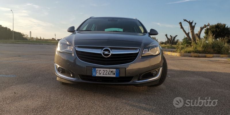 Usata Opel Insignia Sport 170 CV (125 kW) 2016 Grigio Station wagon