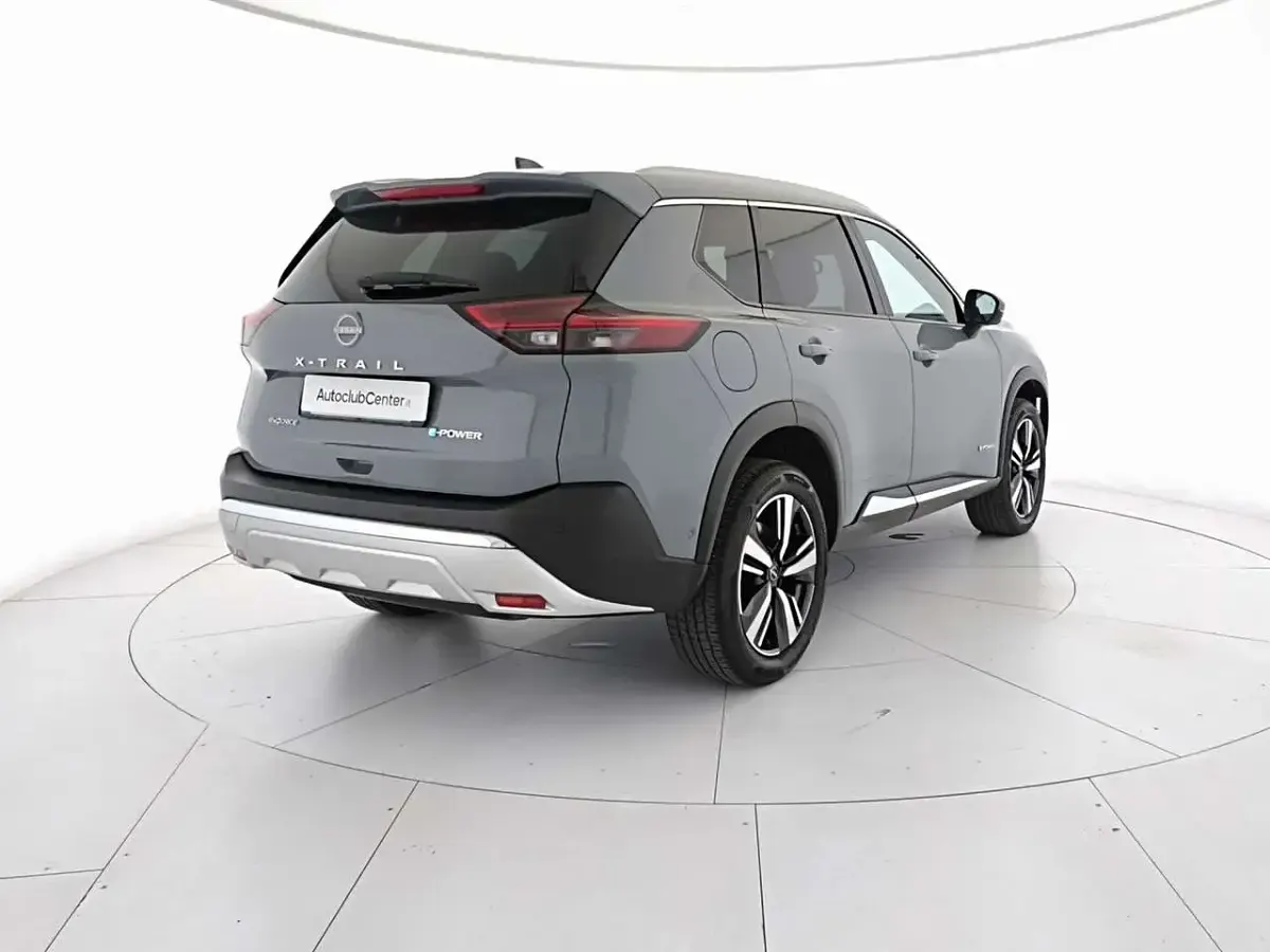 Usata Nissan X-Trail Tekna 158 CV (116 kW) 2023 Grigio scuro SUV