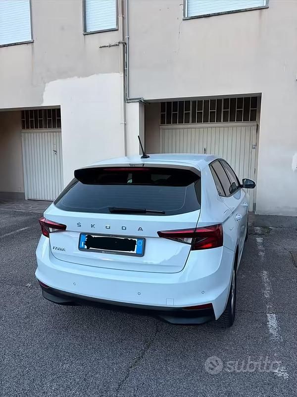 Usata Skoda Fabia 95 CV (69 kW) 2022 Bianco Utilitaria