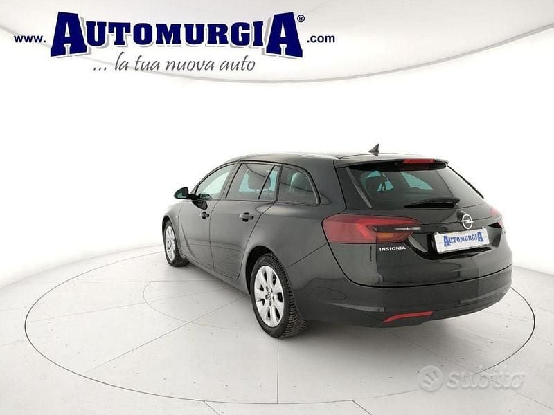 Usata Opel Insignia Cosmo 140 CV (102 kW) 2015 Nero Station wagon
