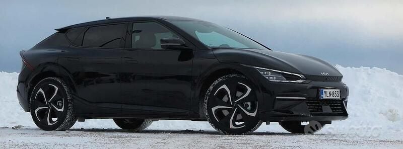 Usata Kia EV6 GT-Line 239 kW (325 CV) 2023 Nero SUV