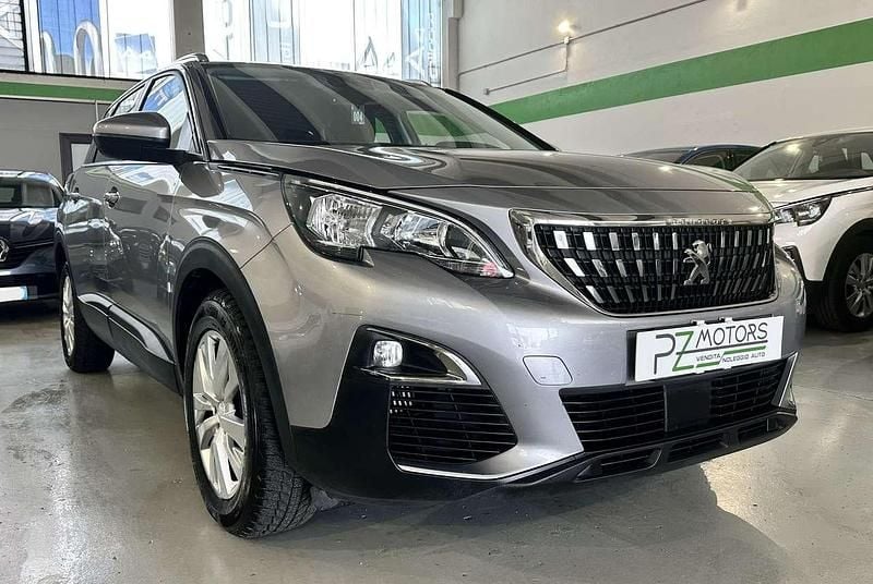 Usata Peugeot 5008 Business-Line 131 CV (96 kW) 2020 Grigio SUV