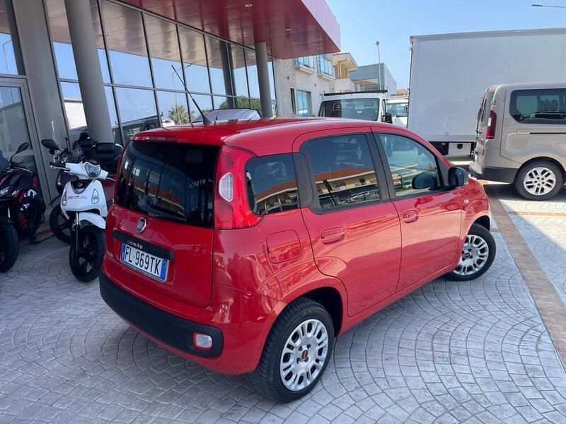 Usata Fiat Panda Easy 95 CV (69 kW) 2017 Rosso Utilitaria
