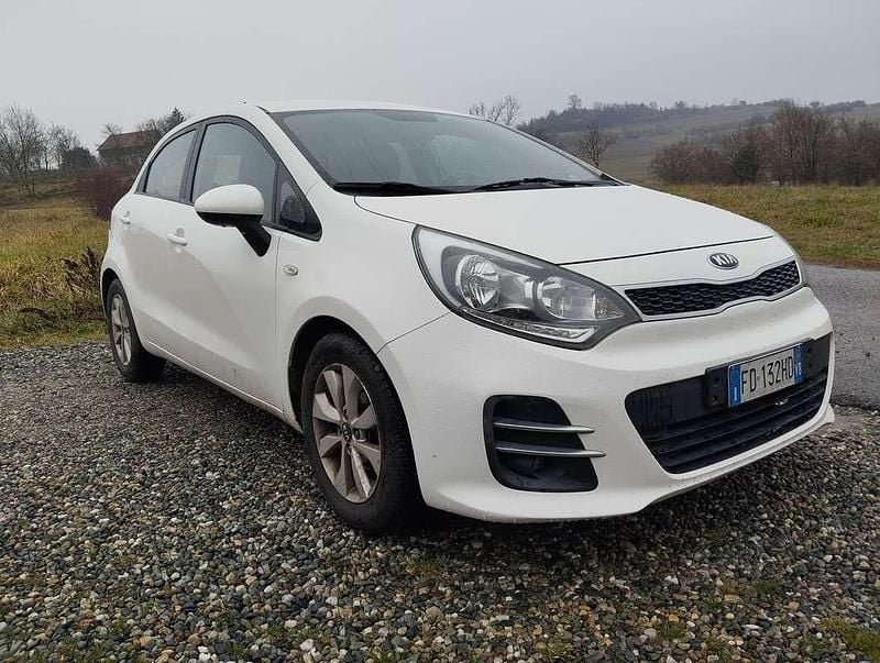 Usata 2017 Kia Rio Active Berlina | 5700 € (Ottimo prezzo) - Immagine 1/4