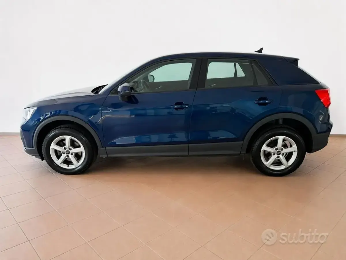 Usata Audi Q2 Business 116 CV (85 kW) 2022 Bluazzurro SUV
