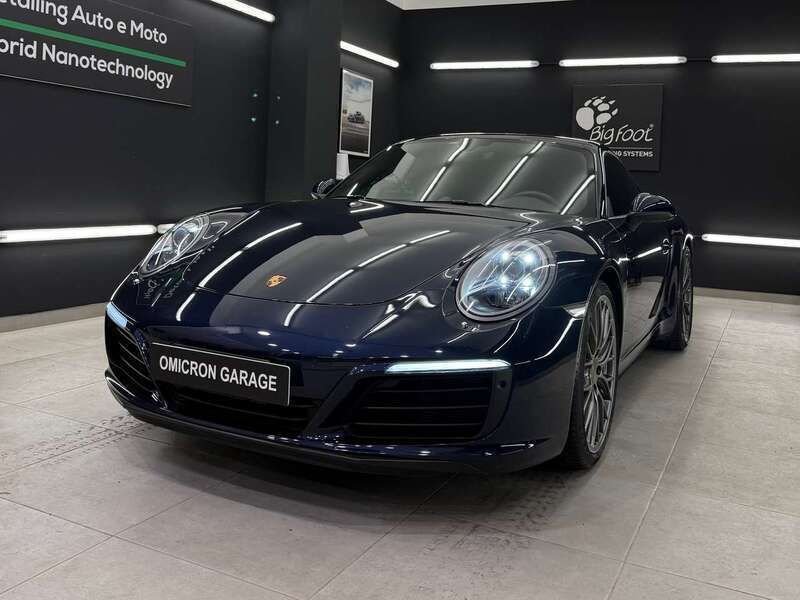 Usata Porsche 911 Carrera 370 CV (272 kW) 2018 Blu/azzurro Coupé