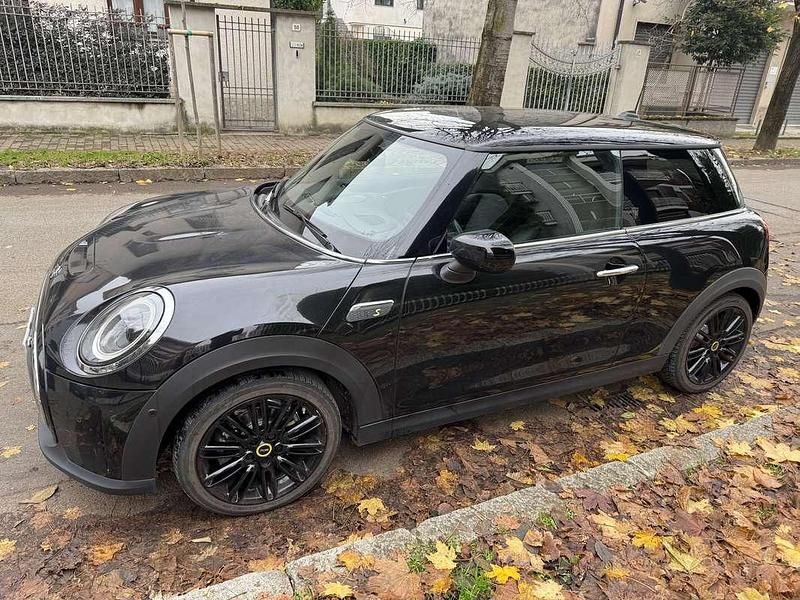 Usata Mini Cooper SE 75 kW (102 CV) 2022 Utilitaria
