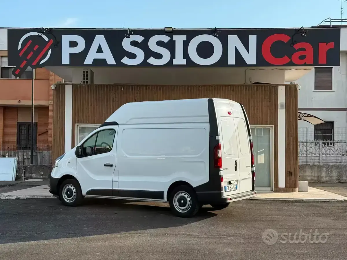 Usata Renault Trafic 125 CV (91 kW) 2019 Bianco Monovolume