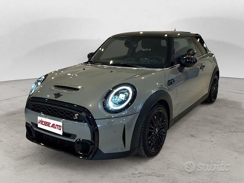 Grigio Usata 2022 Mini Cooper Utilitaria | 29.800 € (Buon prezzo) - Immagine 1/4
