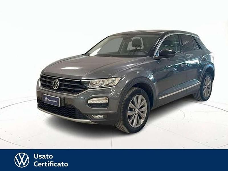 Usata VW T-Roc Style 116 CV (85 kW) 2018 Grigio / pastello SUV