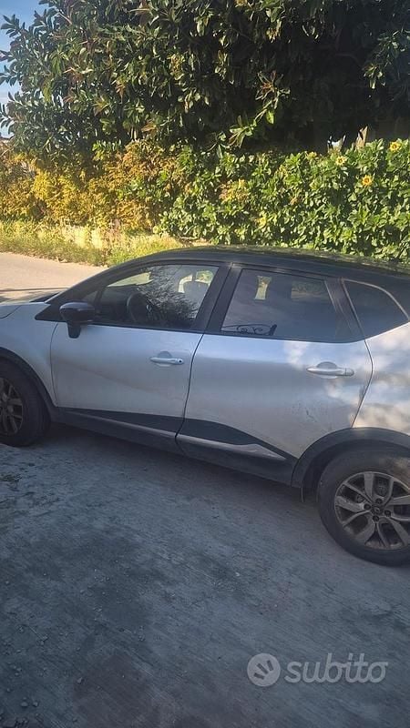 Usata Renault Captur 2019 Bianco SUV