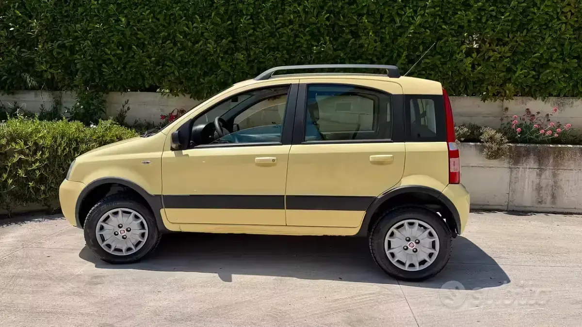 Usata Fiat Panda 4x4 Climbing 60 CV (44 kW) 2009 Giallo Utilitaria